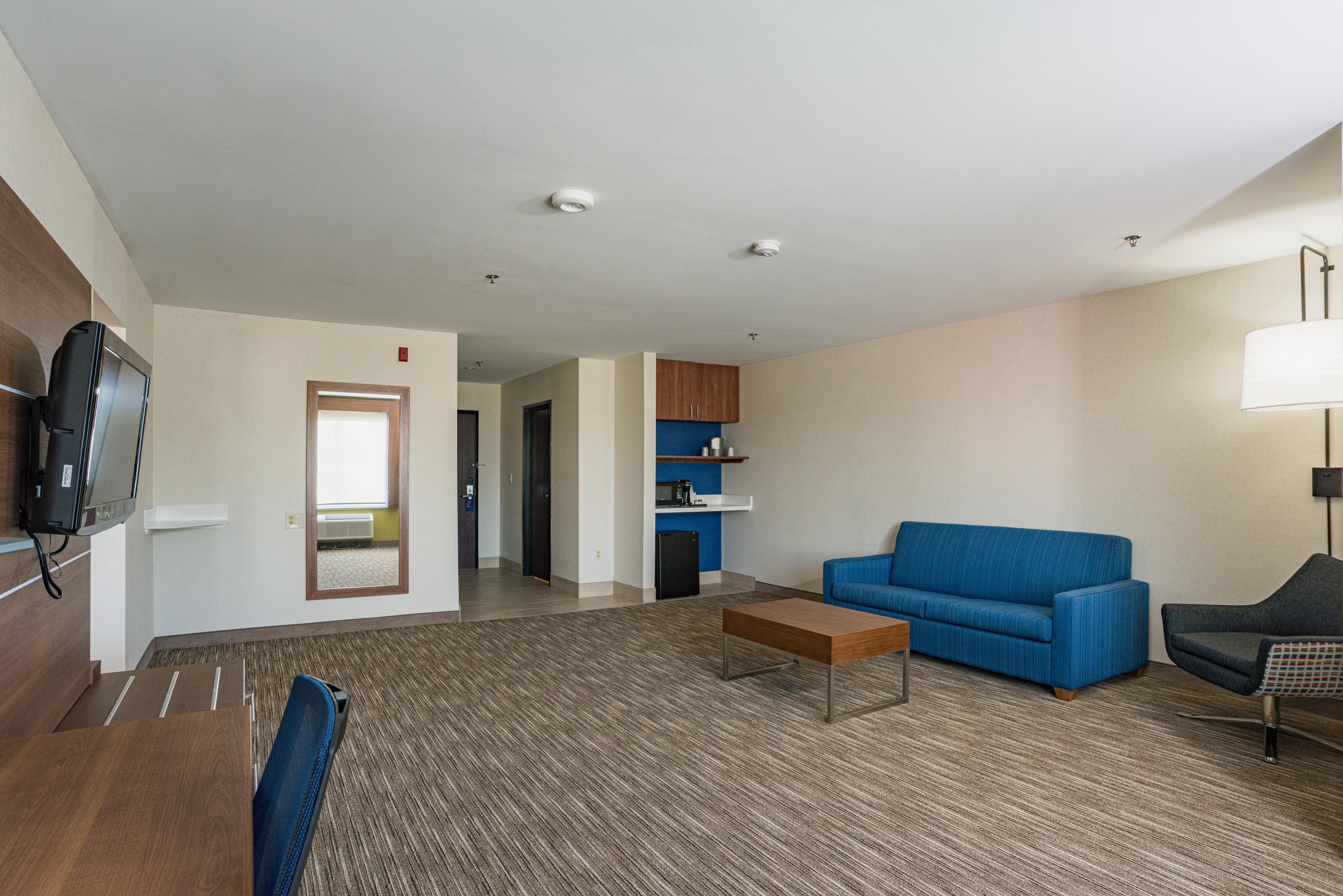 Holiday Inn Express Hotel & Suites Swansea By Ihg Exterior foto